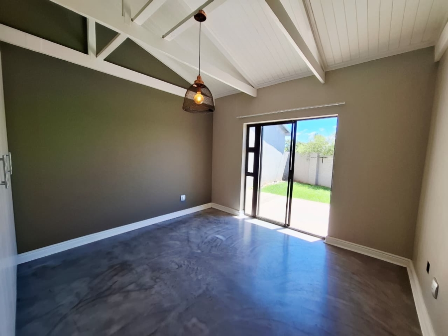 2 Bedroom Property for Sale in Heuwelsig Free State